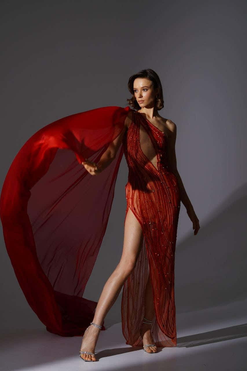 Inferno | Handmade Haute Couture Evening Dress with Silk & Swarovski Crystals, Sculpted Silhouette and Luxury Red‑Carpet