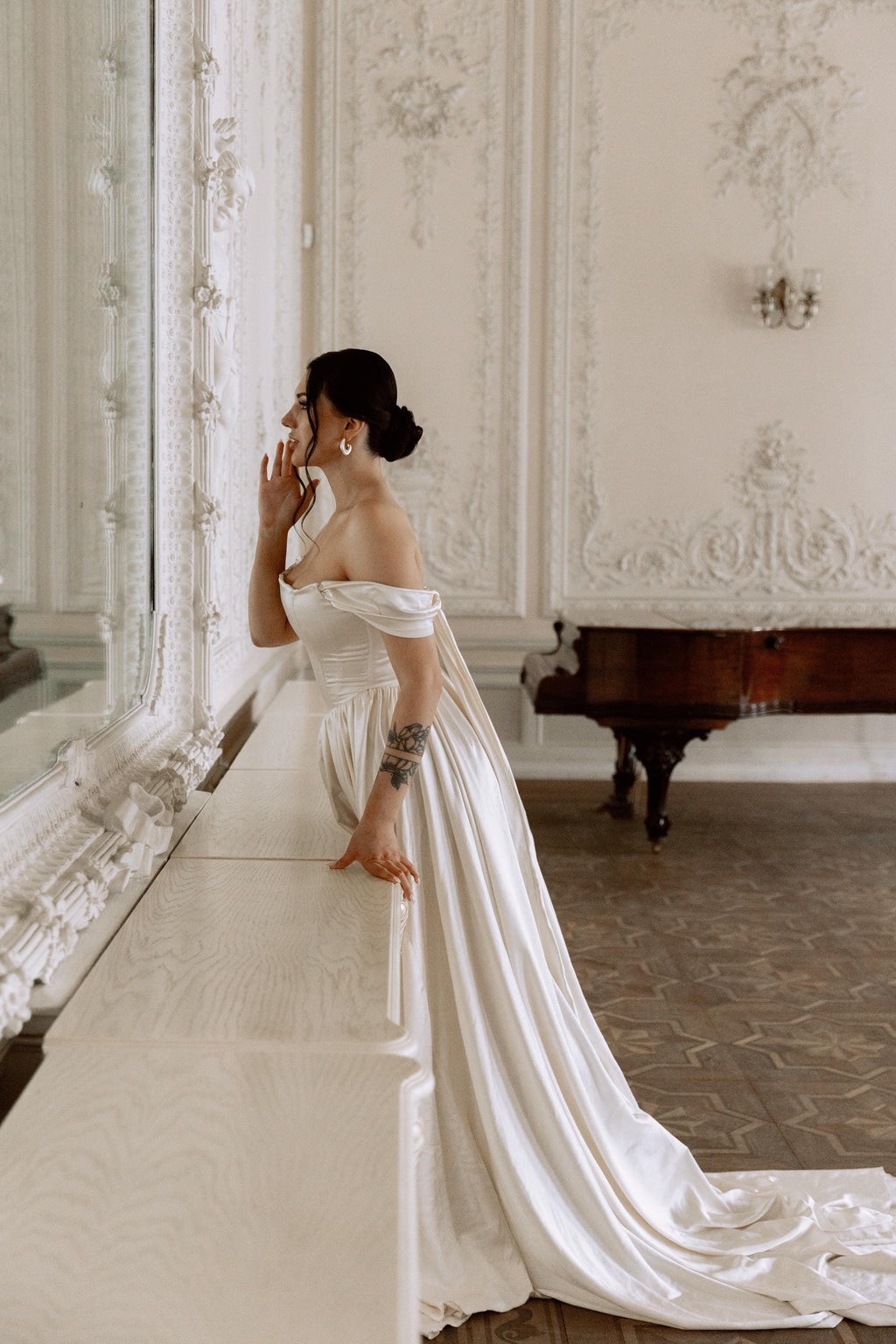 Simple Satin Wedding Dress, Detachable Sleeves, Off-Shoulder A-Line Gown