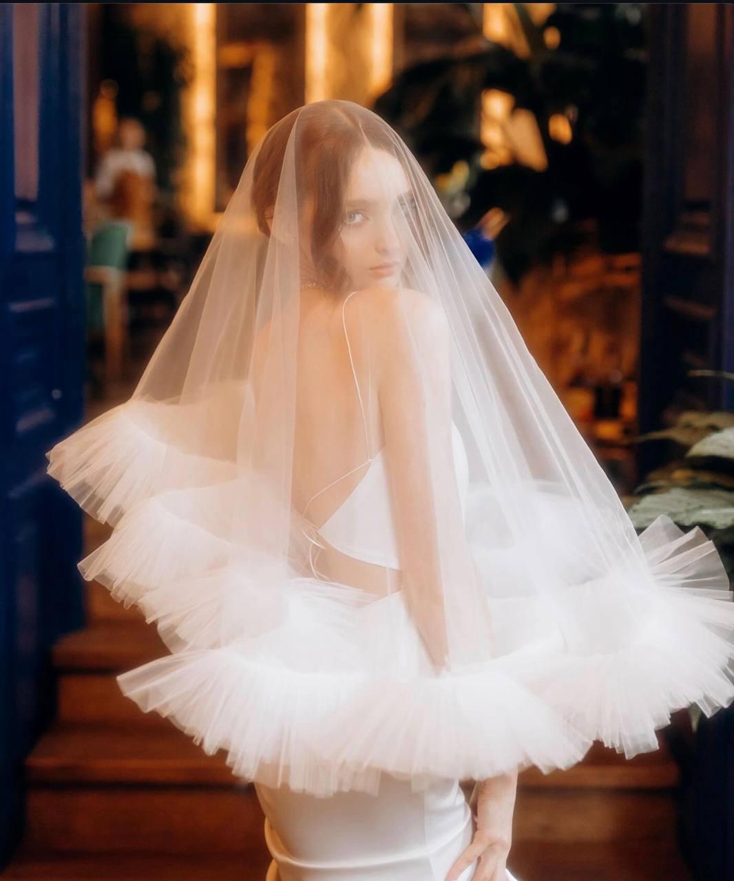 Layered Tulle Veil, Dramatic Ruffle Edge, Couture Bridal Accessory, Modern Wedding Veil