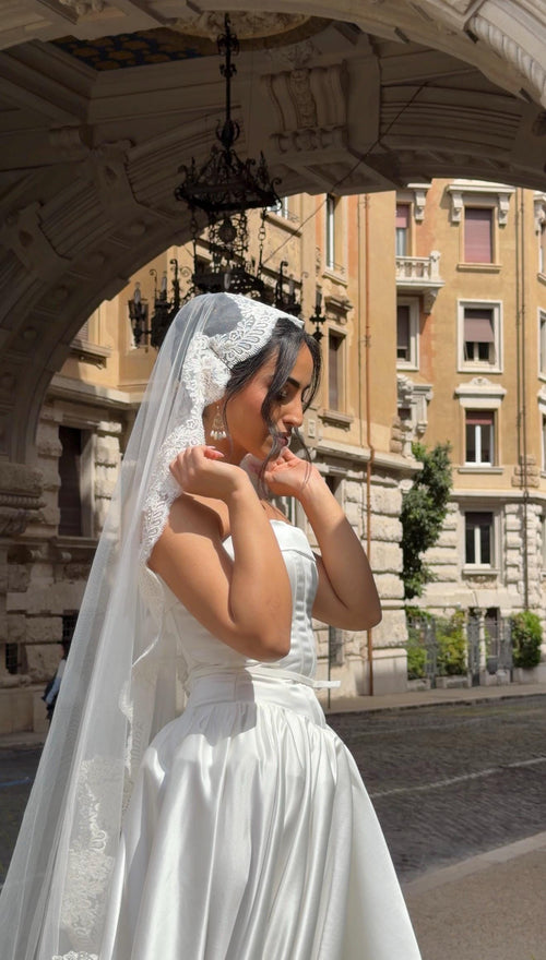 Long Wedding Veil, Mantilla Veil Lace Edge, White Mesh & Lace Bridal Veil, Cathedral Long Veil