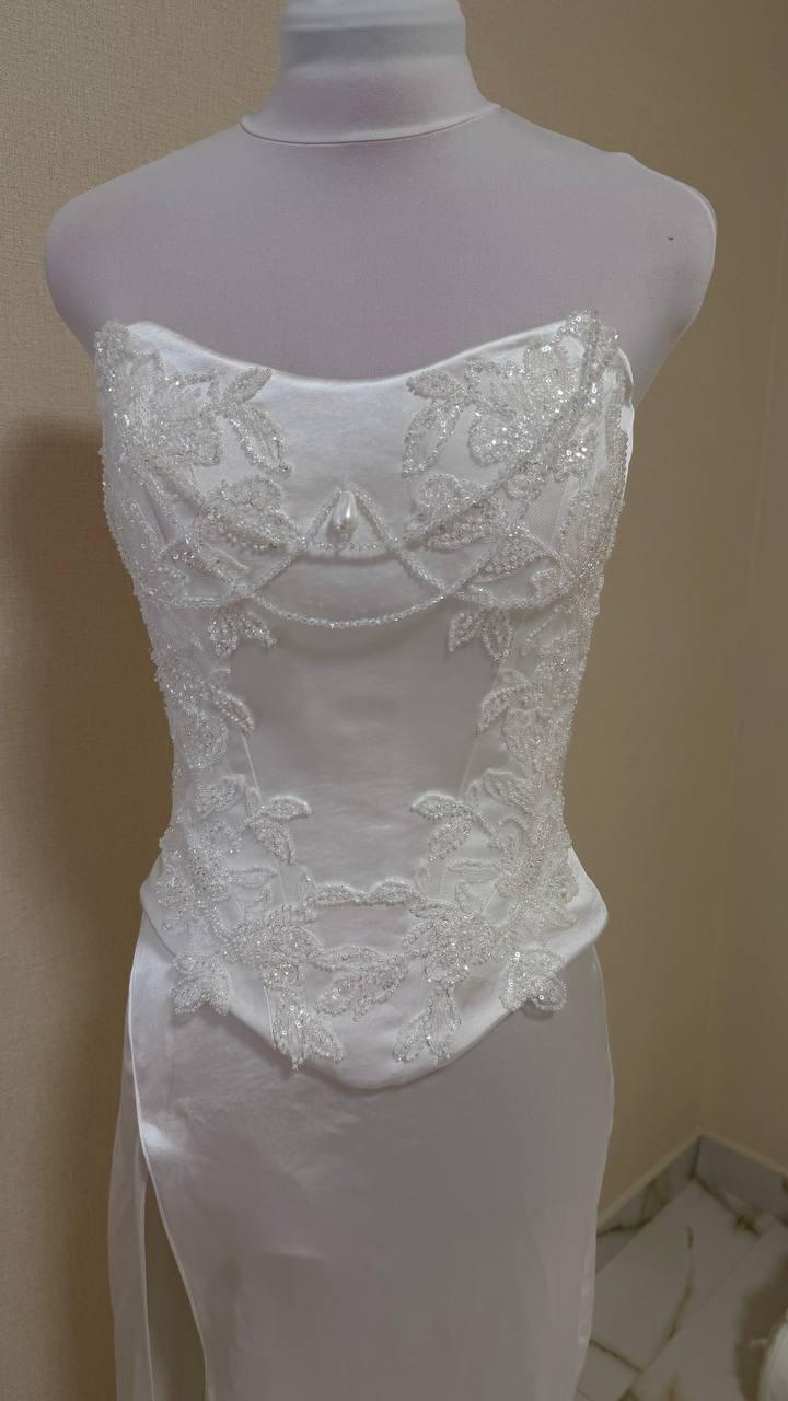Embroidered Bridal Corset Top, Beaded Lace Bodice, Lace-Up Back, Custom